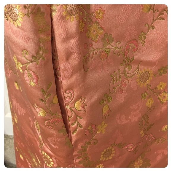 Vintage Neiman Marcus robe - Picture 3 of 8